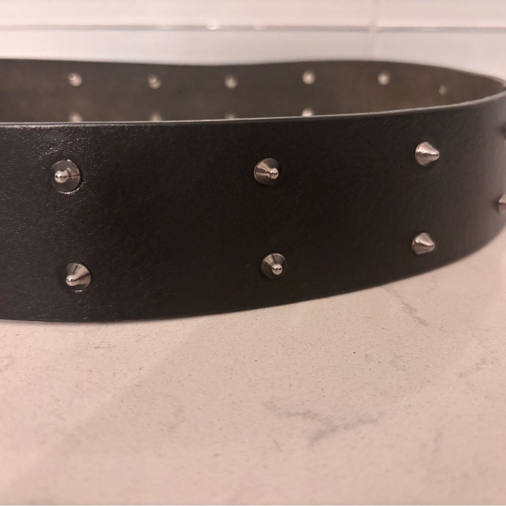 Brave Leather Black Studded Belt - Picture 4 of 8